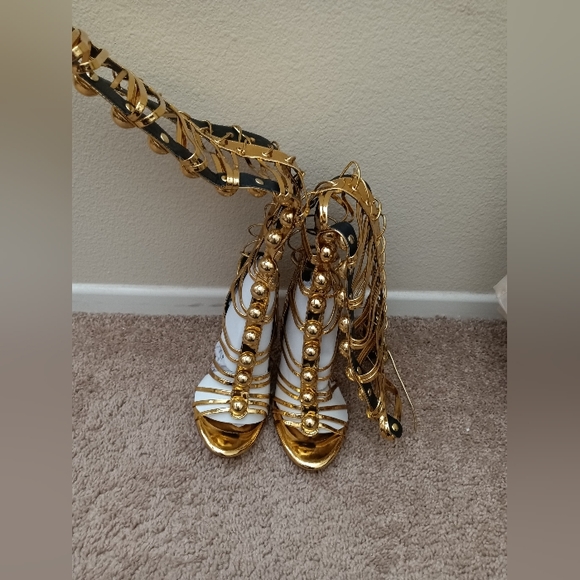 Women's gladiator heels sandals shoes golden color over the calf NWT CHOOSE SIZE - Picture 2 of 6